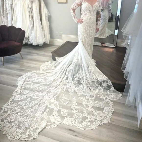 Martina Liana Dresses Martina Liana Lace Long Sleeve Wedding Dress
